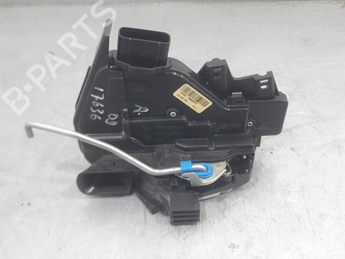 front-right-lock-kia-stonic-yb-2017-35981954 main image