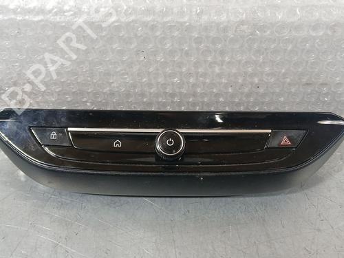 switch-opel-corsa-f-p2jo-2019-36114595 main image