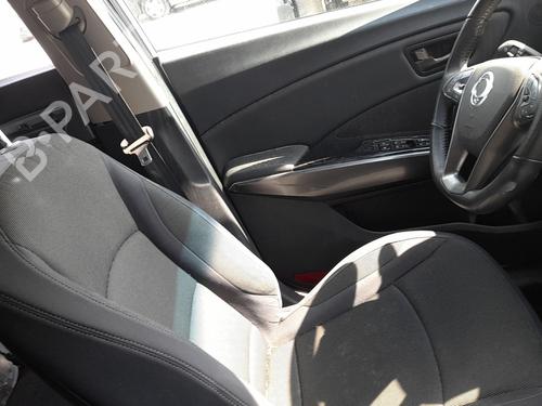 Used Left front seat Left front seat SSANGYONG TIVOLI 1.5 (163 hp) 33695200 33695200