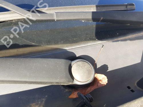 Used Front wiper motor HYUNDAI i20 II Coupe (GB) [2015-2025]  22970699
