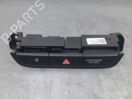 Pulsante luci di emergenza KIA XCEED (CD) 1.0 T-GDI (120 hp) 32301668