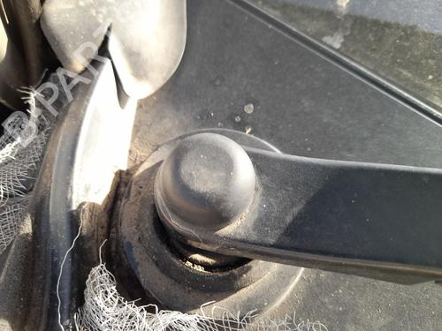 front-wiper-motor-peugeot-5008-0u_-0e_-2009-2010-2011-2012-2013-2014-2015-2016-2017-31345580 main image