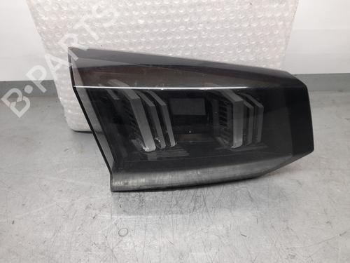 Venstre baglygte bagklap PEUGEOT 5008 II (MC_, MJ_, MR_, M4_) 2.0 BlueHDi 136 (MJAHVW) (136 hp) 32135026