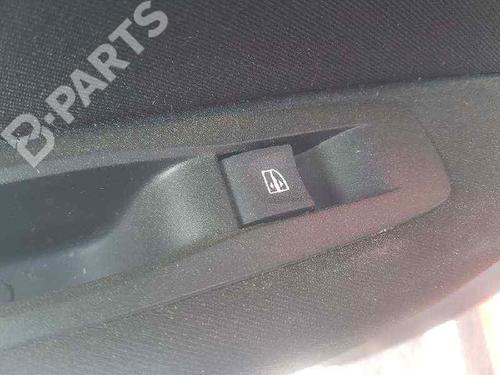 Used Left rear window switch Left rear window switch RENAULT MEGANE IV Hatchback (B9A/M/N_) 1.3 TCe 140 (B9NB) (140 hp) 8140037 8140037