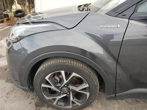 left-front-fenders-toyota-c-hr-_x1_-2016-11217132 main image