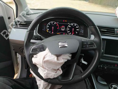 Used Steering wheel SEAT ARONA (KJ7, KJP) [2017-2025]  25036330
