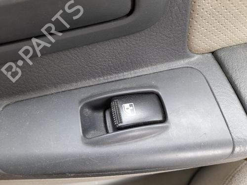 Used Right rear window switch KIA CERATO I Saloon (LD) [2004-2011]  28376879