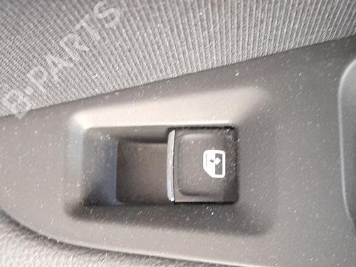 Used Right rear window switch Right rear window switch 37217629 37217629