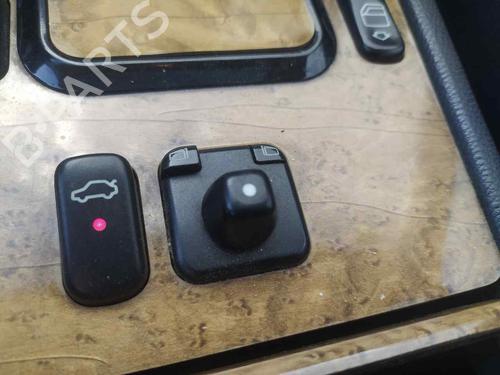 Used Mirror switch MERCEDES-BENZ E-CLASS (W210) E 220 CDI (210.006) (136 hp) 22973554