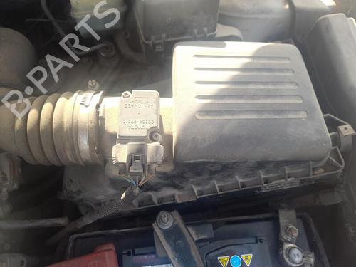 Used Air filter box TOYOTA COROLLA (_E12_) 2.0 D-4D (CDE120_, CDE120R) (90 hp) 26960040