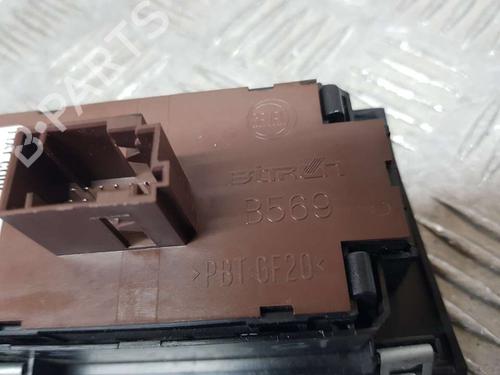 Switch PEUGEOT BOXER Van 2.2 BlueHDi 120 | BP18324200I30