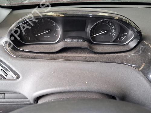 Used Instrument cluster Instrument cluster 39564175 39564175