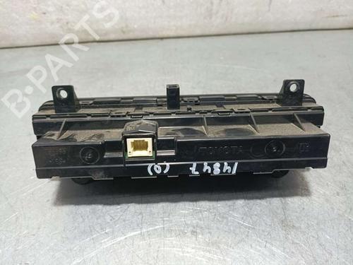 Climate control TOYOTA AURIS (_E18_) | BP13615396I5
