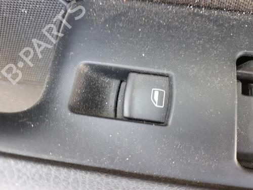 Interrupteur de vitre arrière droite AUDI A6 C6 (4F2) 2.0 TDI (140 hp) 29864618