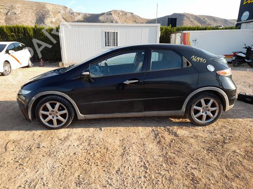 Brugte HONDA CIVIC VIII Hatchback (FN, FK) 2.2 CTDi (FK3) (140 hp) 3496801