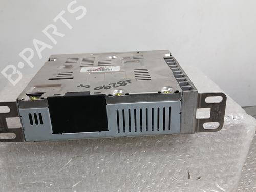 radio-renault-megane-iv-hatchback-b9amn_-2015-40149825 main image