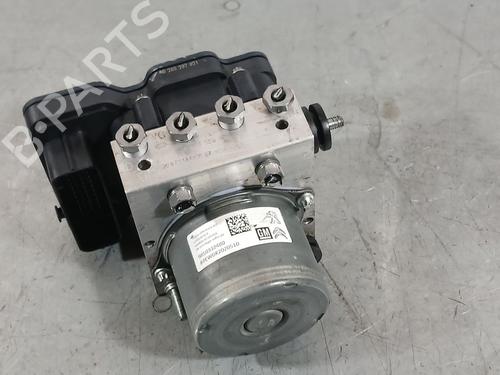 Used ABS pump ABS pump CITROËN C3 III (SX) 1.5 BlueHDi 100 (SXYHYP, SXYHTU) (102 hp) 33403483 33403483