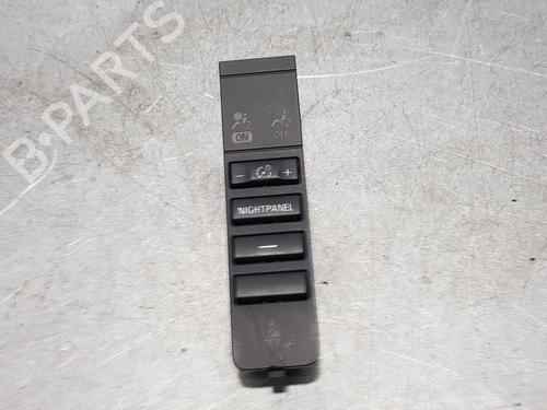 Used Switch SAAB 9-3 (YS3F, E79, D79, D75) [2002-2015]  9044653