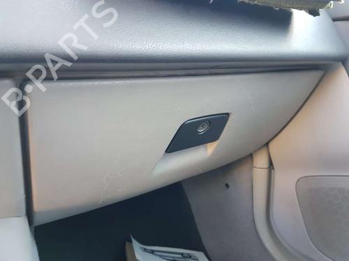 Used Glove box VOLVO S40 II (544) 2.0 D (136 hp) 16369454