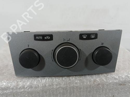 Used Climate control Climate control 37158396 37158396