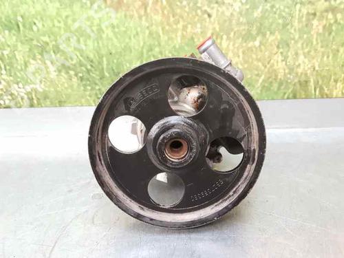 Used Steering pump PEUGEOT 406 (8B) [1995-2005]  3725597