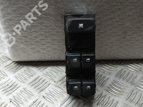 left-front-window-switch-kia-stonic-yb-10-t-gdi-93570h8000wk-2017-8586157 main image