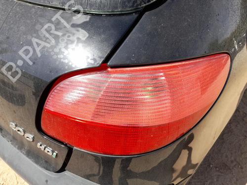 Used Right taillight PEUGEOT 206 Hatchback (2A/C) 1.4 HDi eco 70 (68 hp) 27701594