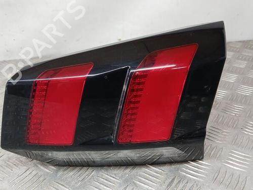 Used Right tailgate light PEUGEOT 5008 II (MC_, MJ_, MR_, M4_) [2016-2026]  23841141