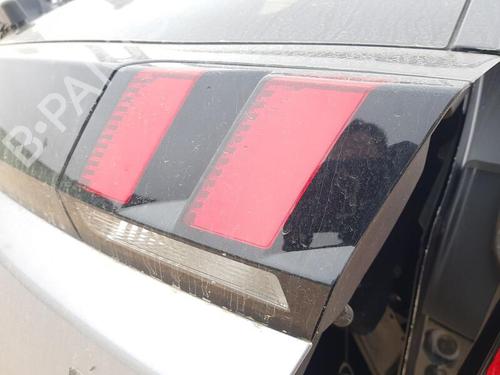 Used Right tailgate light PEUGEOT 3008 II SUV (MC_, MR_, MJ_, M4_) 1.2 THP/ PureTech 130 (MRHNSM, MRHNSU, MRHNSJ, MRHNYW,... (131 hp) 29528141