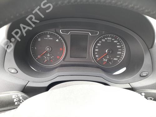 Used Instrument cluster Instrument cluster AUDI Q3 (8UB, 8UG) 2.0 TDI (140 hp) 34523093 34523093
