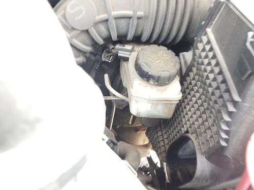 Used Brake master cylinder RENAULT CAPTUR I (J5_, H5_) 1.2 TCe 120 (120 hp) 29307897