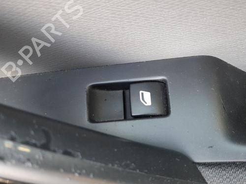 Used Right front window switch Right front window switch CITROËN C4 SPACETOURER (3D_) 1.5 BlueHDi 130 (131 hp) 33467903 33467903