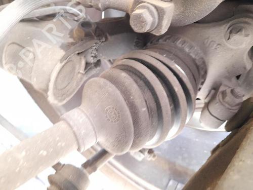 Used Left front driveshaft OPEL CORSA C (X01) 1.3 CDTI (F08, F68) (70 hp) 28318788
