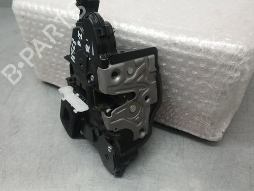 front-left-lock-seat-arona-kj7-kjp-2017-25034768 main image