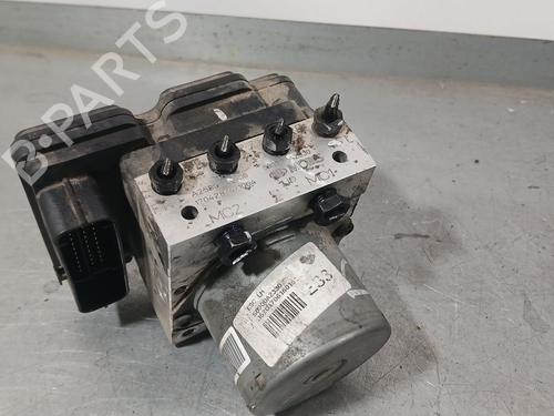 abs-pump-kia-ceed-sportswagon-jd-2012-2013-2014-2015-2016-2017-2018-37242694 main image