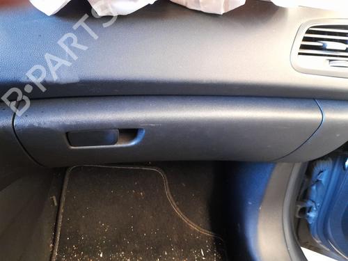 Used Glove box Glove box 37274248 37274248