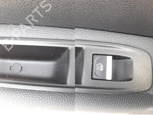 left-rear-window-switch-renault-clio-v-b7_-2019-34223670 main image