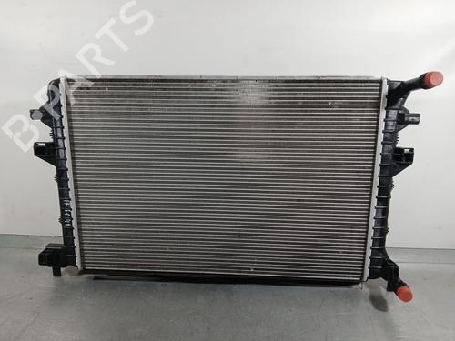 Used Water radiator Water radiator 37631726 37631726