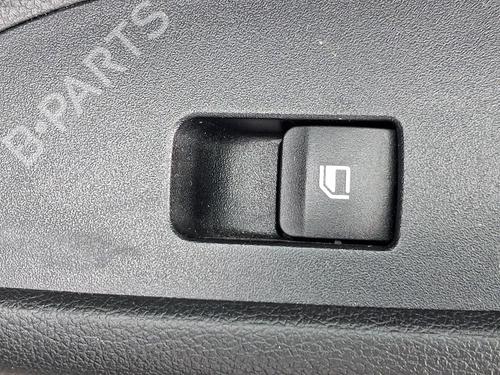 Used Right rear window switch Right rear window switch 39564078 39564078