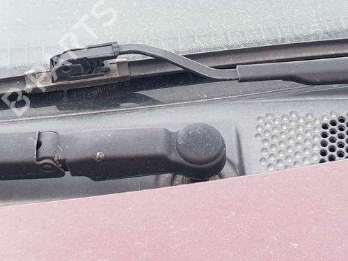 Used Front wiper motor NISSAN PRIMERA (P12) [2002-2025]  17651529