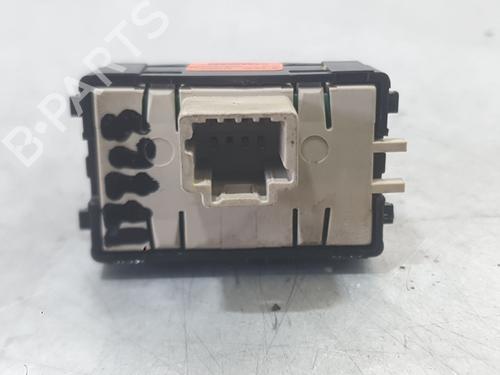 Switch DACIA SANDERO II TCe 90 (B8M1, B8MA, B8AC) | BP37273733I30 - Image 3