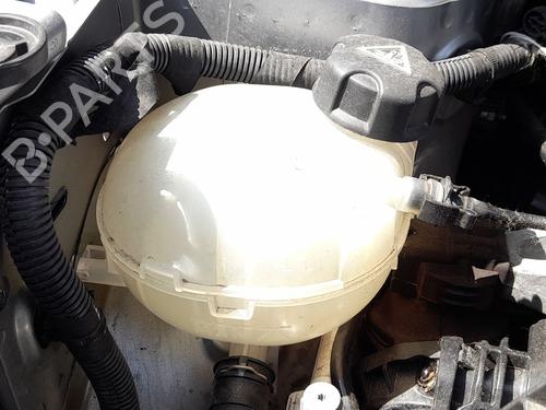 Ekpansionstank Ekpansionstank CITROËN C4 III (BA_, BB_, BC_) 1.2 PureTech 130 (BAHNSA, BAHNSB) (130 hp) 35791810 35791810