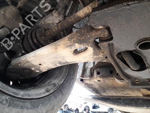 Højre fortil bærearm FORD FIESTA V (JH_, JD_) 1.4 16V (80 hp) 31833512