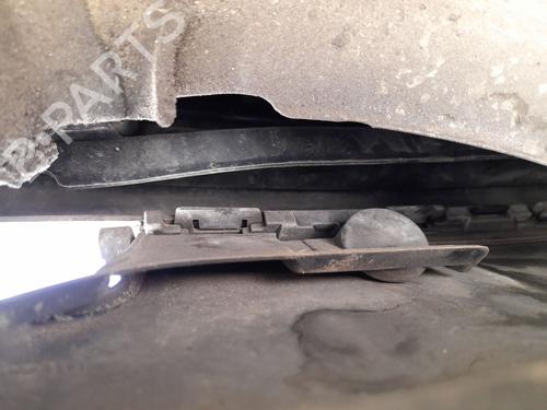 Used Rear bumper reinforcement VW GOLF VI (5K1) 1.6 TDI (105 hp) 29862463