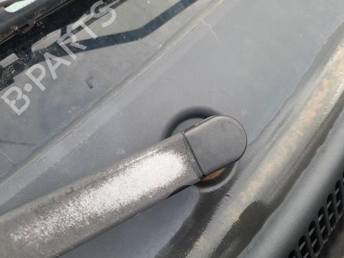 Used Front wiper motor SMART FORFOUR (454) 1.3 (454.031) (95 hp) 31015299