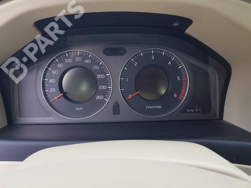 Used Instrument cluster VOLVO S80 II (124) D5 (185 hp) 11847682