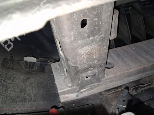 Used Rear bumper reinforcement Rear bumper reinforcement 39452617 39452617