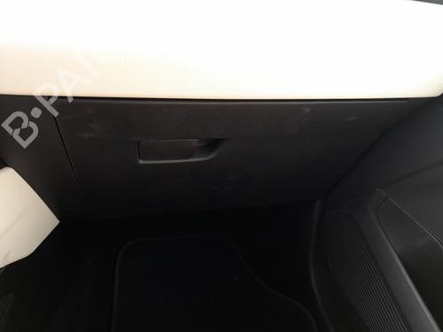 Guantera Guantera RENAULT CLIO V (B7_) 1.0 TCe 90 (B7MT) (91 hp) 33854476 33854476