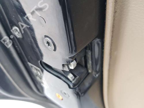 Used Rear left lock VOLVO XC90 I (275) [2002-2015]  16371372