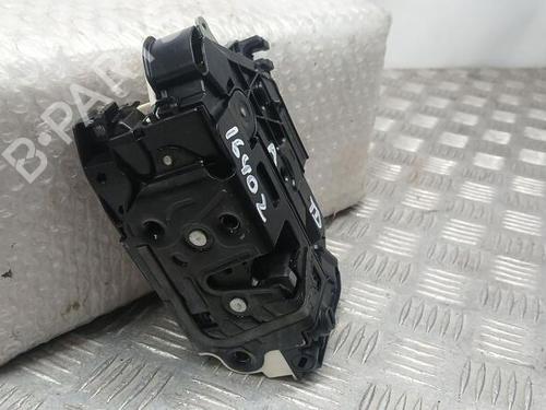 Used Rear right lock VW TIGUAN (5N_) 2.0 TDI (110 hp) 24675458